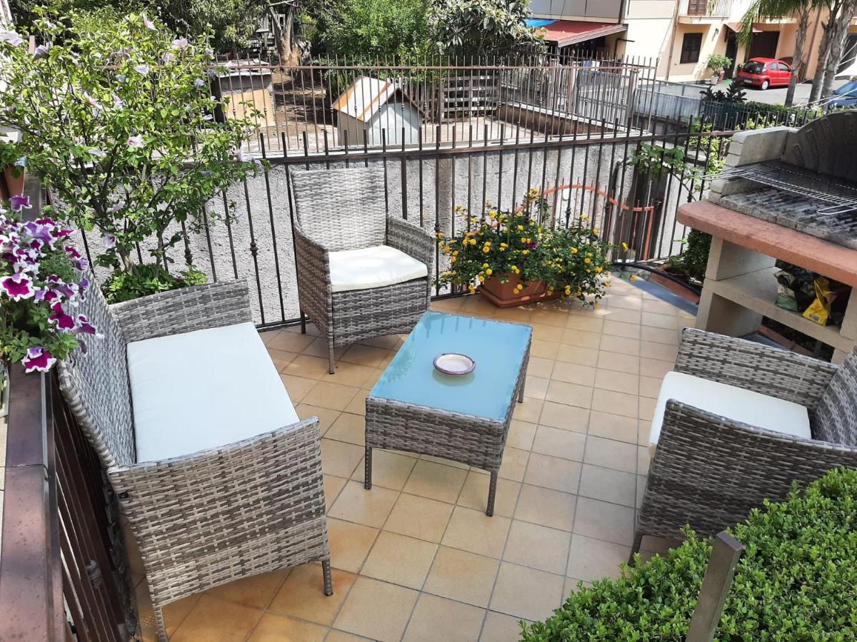 Casa Vacanze Etna Cocus 산타 베네리나 외부 사진