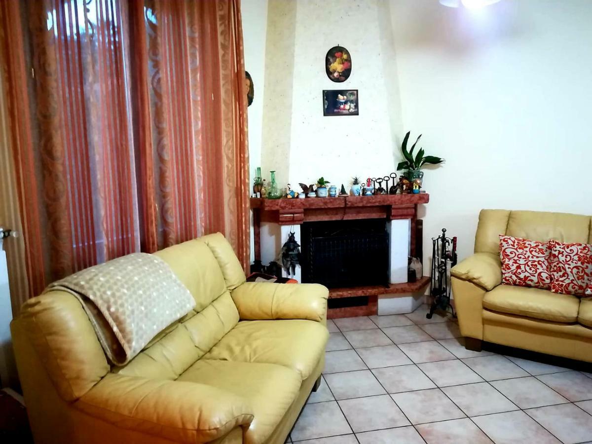 Casa Vacanze Etna Cocus 산타 베네리나 외부 사진